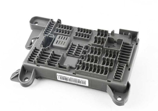 Distribuidor eléctrico trasero OEM 61146931687 para BMW X5 (E70, E70N) y BMW X6 (E71, E72). Original BMW.