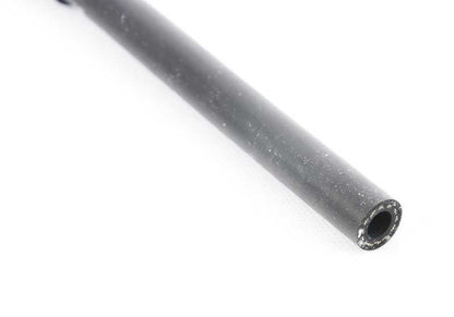 Tubo de ventilación OEM 13531720187 para BMW E32 750i, 750iL. Compatible con motores M70. Original BMW.
