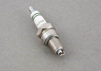 Bujía para BMW E12 (OEM 12121338145). Original BMW
