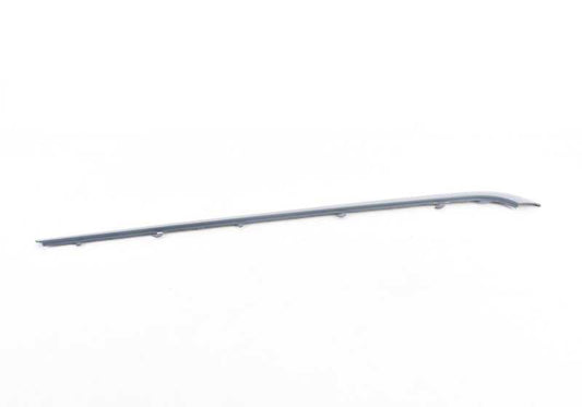 Tapacubos derecho trasero OEM 51128111576 para BMW Serie 7 E32 730i. Compatible con modelos manuales y automáticos de 1986 a 1994. Original BMW.