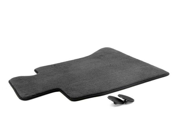 Alfombrilla de terciopelo para el lado del conductor OEM 51477230443 para BMW F10, F11, F18. Original BMW.