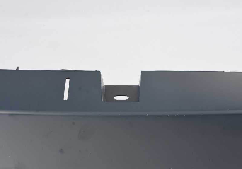 Paragolpes delantero imprimado con sensores PDC OEM 51117894377 para BMW Serie 5 E39. Original BMW.