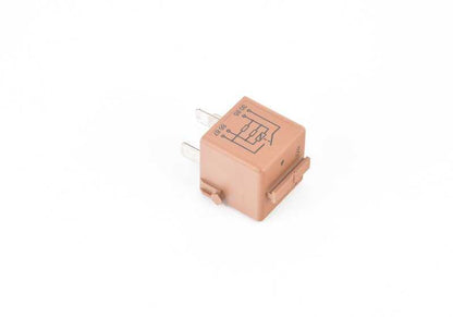 Relè marrone OEM 61311388729 per BMW E32, E34. Sostituzione BMW originale.