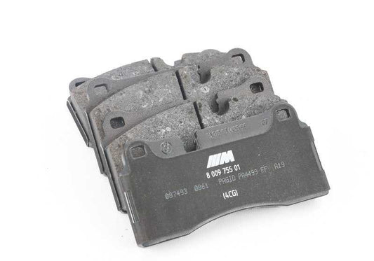Juego de pastillas de freno traseras sin asbesto OEM 34218009753 para BMW F82 M4. Original BMW.