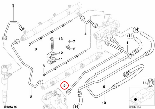 OEM -Kraftstoffrohr 13532354065 für BMW E38. Original BMW.