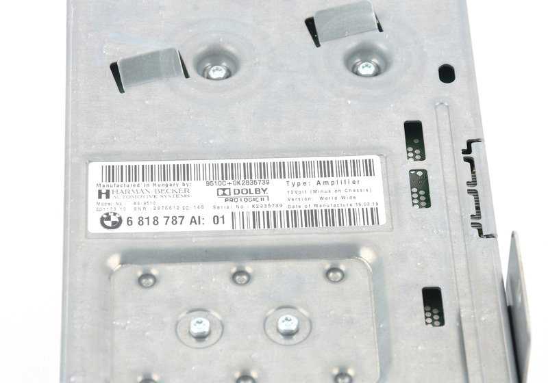 Amplificador sistema de sonido Top Hi-Fi OEM 65126818787 para BMW F07, F07N, F10, F10N, F11, F11N, F06, F12, F13. Original BMW.