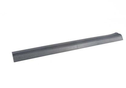 Moldura interior entrada derecha OEM 51479129052 para BMW Z4 E89. Original BMW.