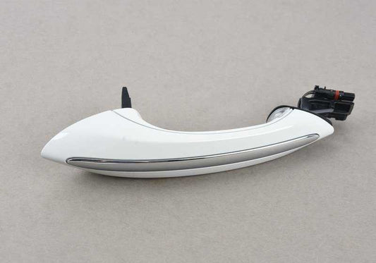 Asa de puerta izquierdo imprimado OEM 51217316383 para BMW E70, E71, E72, F15, F16. Original BMW.