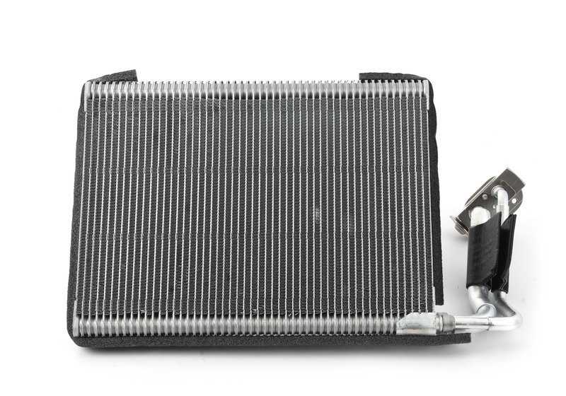 Evaporador OEM 64116975553 para BMW F20, F21, F22, F23, F87, F30, F31, F34, F80, F32, F33, F36, F82, F83. Original BMW.
