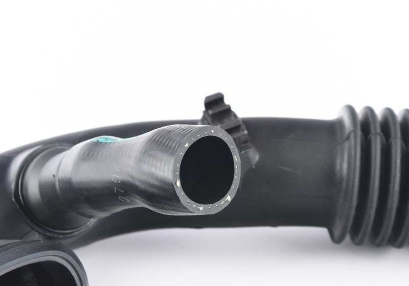 Air pipe for BMW E46, E60, E60N, E61, E61N, X3 E83, E83N (OEM 13717790552). Original BMW