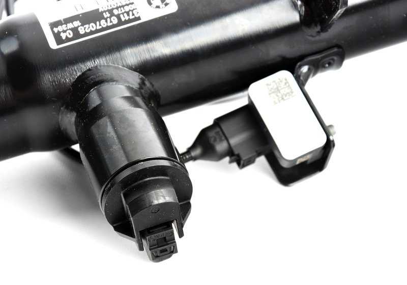 Amortiguador delantero derecho OEM 37116797028 para BMW X3 F25 y BMW X4 F26. Original BMW.