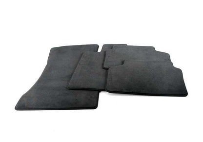 Alfombrillas de moqueta OEM 51477427853 para BMW Serie 7 G11, G11N. Juego completo delanteras y traseras, color negro. Original BMW.