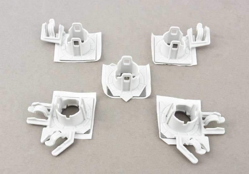Soporte delantero para sensor de aparcamiento (PDC) OEM 51112163615 para BMW F01, F01N, F02, F02N, F04. Original BMW.
