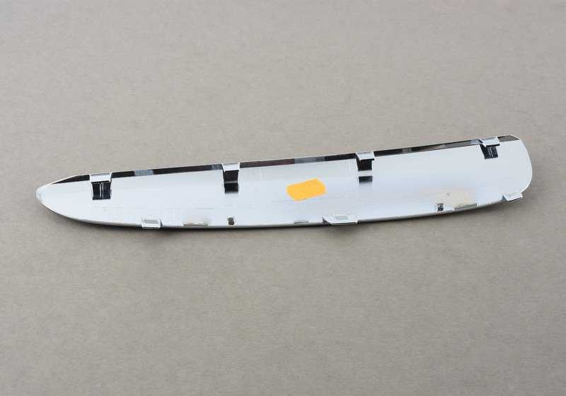 Conducto de aire lateral izquierdo OEM 51767347515 para BMW X6 F16 xDrive28i, xDrive30d, xDrive35i, xDrive40d, xDrive50i. Original BMW.