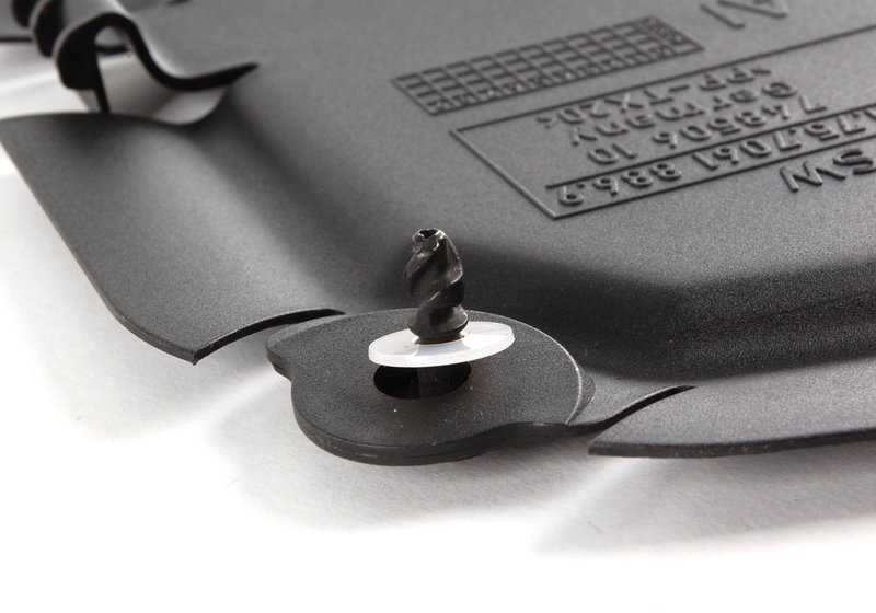 Lower protection cover OEM 51757061886 for BMW E60, E61, E63, E64. Original BMW piece.