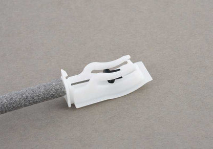 OPPAGGIAMENTO DELL'APERTURA DELL'APERTURA OEM 512275720 per BMW F10, F11. BMW originale.