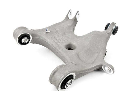 Brazo oscilante derecho para BMW F07, F11 (OEM 33326780070). Original BMW