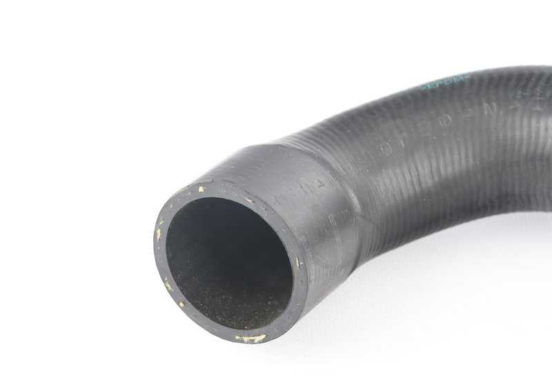 Tubo de refrigeración OEM 11537598237 para BMW F20, F21, F22, F23, F30, F31, F32, F33, F34, F36. Compatible con motores N55. Original BMW.