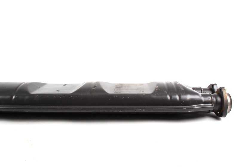 Silenciador delantero OEM 18121177233 para BMW E28 y E24. Parte original del sistema de escape sin catalizador. Compatible solo con estos modelos. Original BMW.