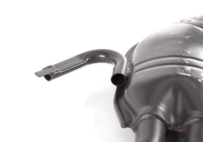 Silenciador delantero OEM 18121177233 para BMW E28 y E24. Parte original del sistema de escape sin catalizador. Compatible solo con estos modelos. Original BMW.