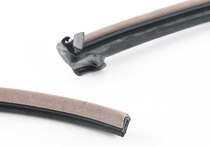 Junta de puerta delantera derecha color beige OEM 51718219554 para BMW E36. Original BMW.