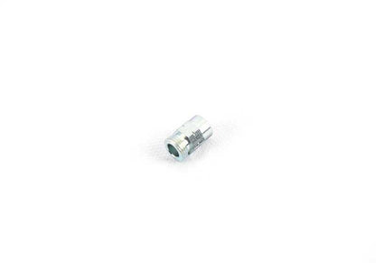 Conector de combustible OEM 13231256019 para BMW Motorrad R24 y R50. Pieza original BMW.