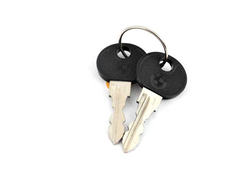 Chiusura con chiave sinistra per BMW E24, E23 (OEM 51211851987). BMW originale