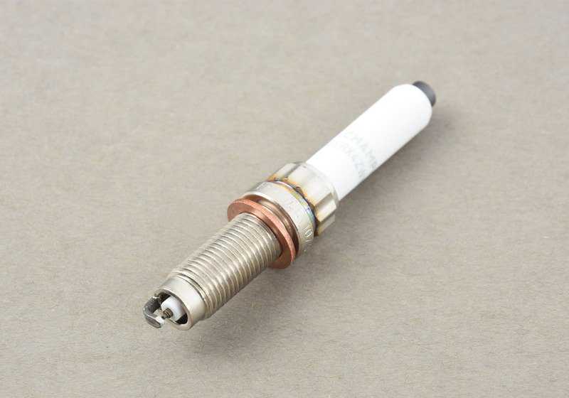 Bujía de alto rendimiento OEM 12122455258 para BMW {F40,F52,F44,F45N,F46,F46N,G42,G20,G20N,G21,G21N,G28,G28N,G22,G22N,G23,G23N,G26,G26N,G30,G30N,G31,G31N,G38N,G32,G32N,G11N,G12N,G14,G15,G16,I12,I12N,I15,F48,F48N,F49N,F39,G01,G01N,G08,G08N,G02,G02N,G