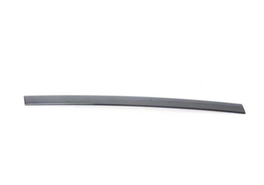 Cubierta pilar central izquierda OEM 51377453311 para BMW F21, F22, F87. Recambio original BMW.