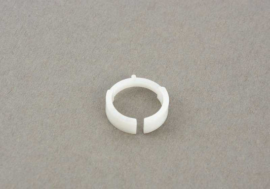 Adaptador inferior para columna de dirección OEM 32306758644 para MINI R50, R53. Compatible con modelos desde año 2000. Repuesto original MINI.