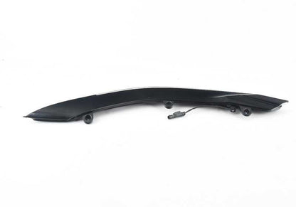 Intermitente LED izquierdo OEM 63217310785 para BMW i8 I12 e I15. Compatible con todos los modelos desde 2014 hasta 2020. Original BMW.