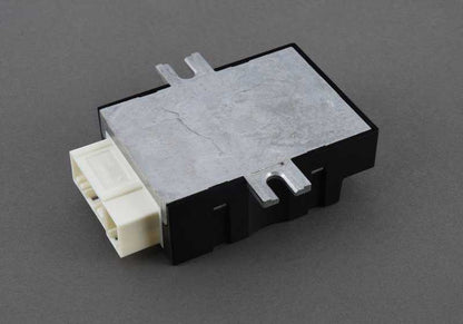 OEM 16147358145 Módulo de controle da bomba de combustível para BMW F20, F30, F10, F06, F12, F13, F01, F02, F15. BMW original