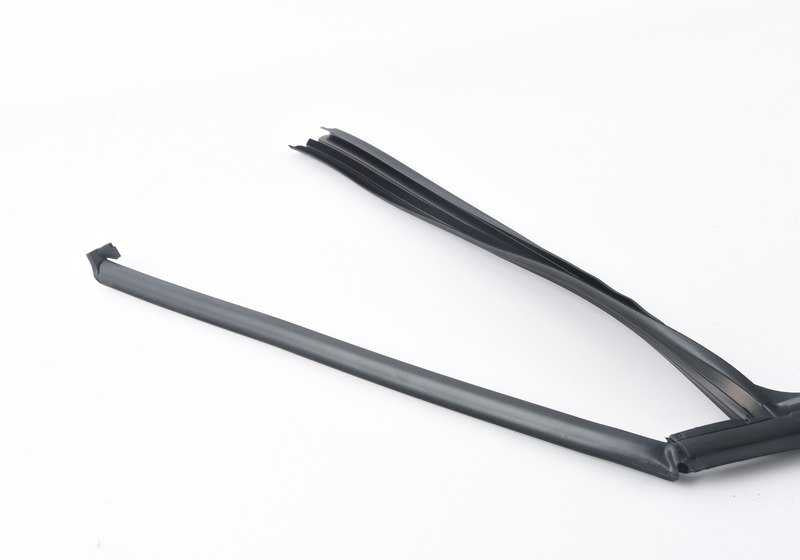 Janela da porta traseira direita 51347060258 para BMW 3 e90, e90n. BMW original.