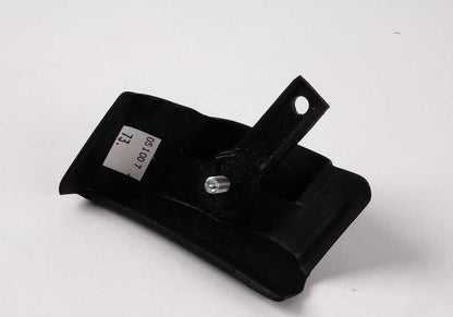 Tapa final del parachoques delantero izquierdo OEM 51111921467 para BMW E24. Original BMW.