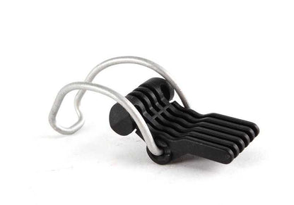 Clip de sujeción del filtro de aire OEM 13717525713 para BMW E60, E61, E63, E64, E85, E86 y Motorrad SK42, K46, K47, K49. Original BMW.