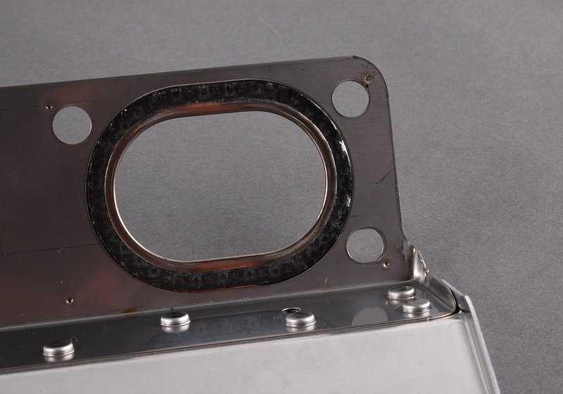 Non-Asbestos Heat Shield Gasket for BMW E46, E39, E60, E61, E38, E65, E66, E83, E53, E85 (OEM 11621732969). Original BMW