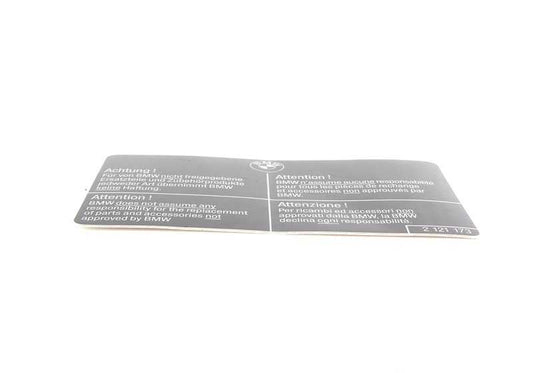 Placa indicativa OEM 51142121173 para BMW E30, E36, E46, E90, E91, E92, E93, E28, E34, E39, E60, E61, F07, E32, E38, E65, E66, E31, E84, E83, E53, E70, E71, E72, Z1, Z3, E85, E86, E89, E52. Original BMW.