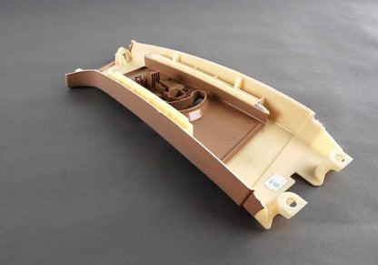 Moldura pilar B superior izquierda OEM 51438226551 para BMW E46. Original BMW.