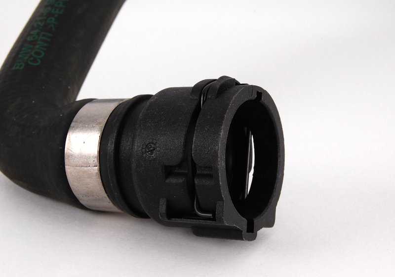 Tubo de agua del motor al válvula calefacción OEM 64216902678 para BMW E46. Recambio original BMW.