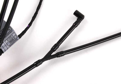 Tubo di lavaggio intensivo per la serie BMW 5 E39 (OEM 61608364209). BMW originale.