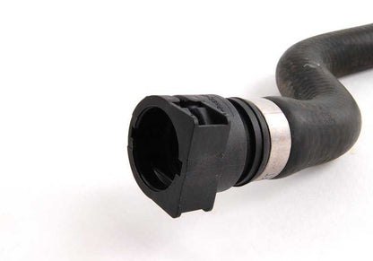 Manguera de agua OEM 11531711377 para BMW E39 y E52. Pieza del sistema de refrigeración. Original BMW.