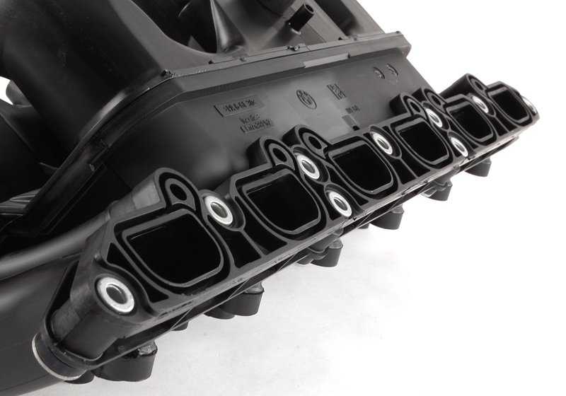 Conducto de admisión OEM 11617525753 para BMW E36, E39, E46, E53, E60, E65, E66, E83, Z3, E85. Original BMW.