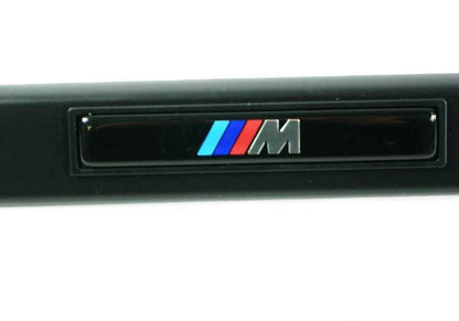 Listón de parachoques M puerta delantera izquierda OEM 51132695681 para BMW Serie 5 E39. Original BMW.