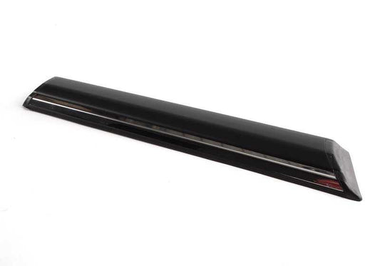Moldura lateral delantera izquierda OEM 51131904453 para BMW E24. Recambio original BMW.