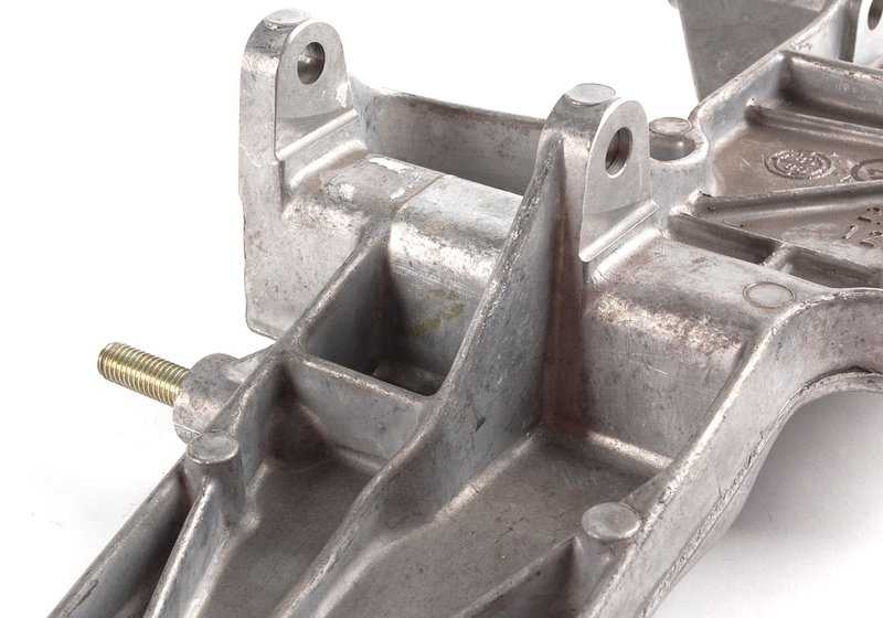 Supporto alternatore OEM 12311708343 per BMW E28, E24, E23. BMW originale.