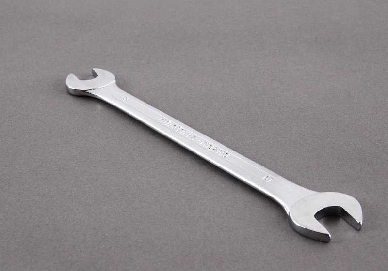 Clé à double bouche pour BMW E21, E30 Series 5 E12, E28 Series 6 E24 Series 7 E23 (OEM 71111126208). BMW d'origine