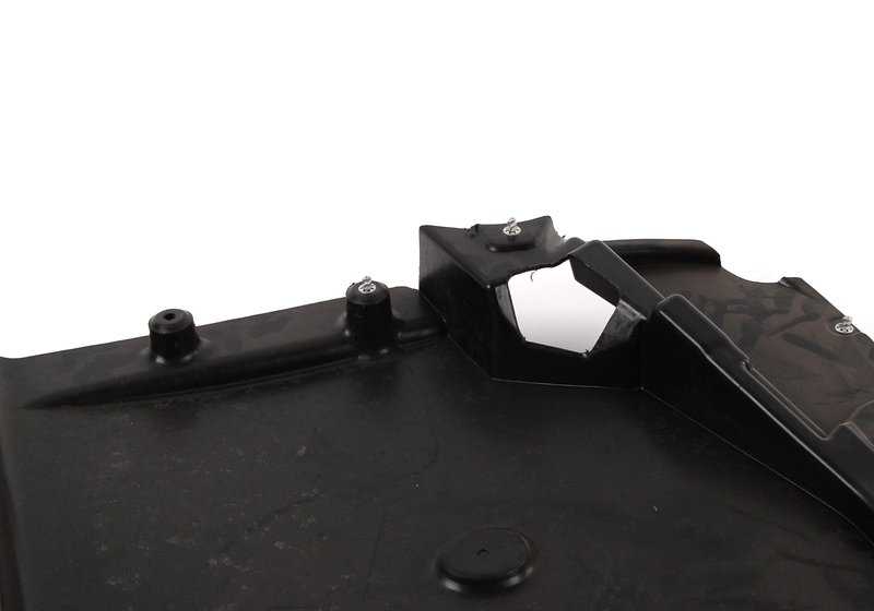 Front engine compartment protection for BMW E39 (OEM 51712695680). Original BMW.