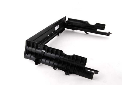 Supporto modulo RADIAN OEM 17117545866 per BMW E60, E61, E63, E64. Compatibile con motori N46 e M54. Sostituzione BMW originale.