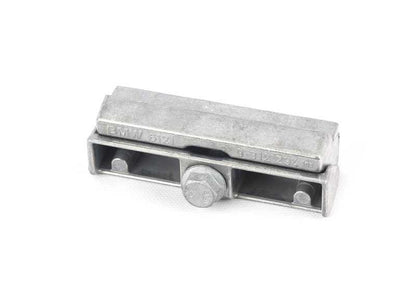Barra de sujeción para borne de batería OEM 61219312294 para BMW F40, F70, F44, F45, F46, U06, F74, G30, G31, G11, G12, F48, U11, F39, I12, I15, F55, F56, F57, F54, F60. Original BMW.