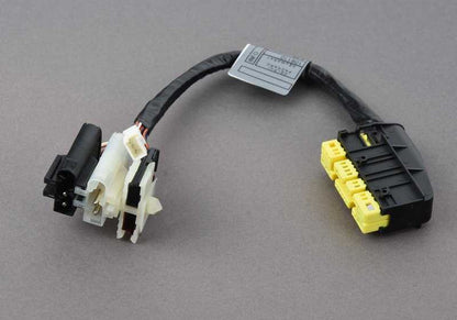 Cable adaptador conector asiento OEM 61106916218 para BMW Z3 E36 {Z3 1.8, Z3 1.9, Z3 2.0} con distintas versiones de motor y transmisión. Original BMW.